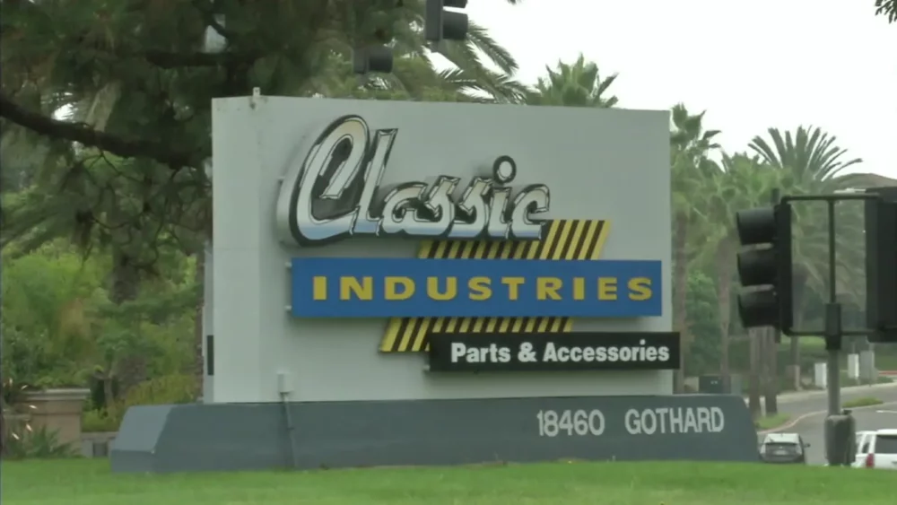 Classic Car Industries Huntington Beach: Reviving Automotive Legends 4