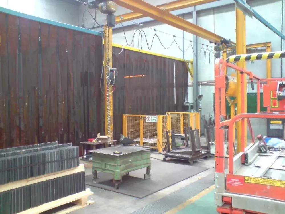 Industrial Plastic Curtain Strips: Enhancing Safety and Efficiency in Various Industries 4
