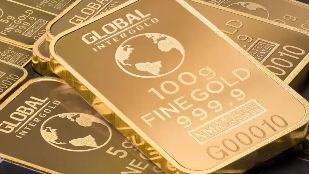 Investing in Gold Companies: A Lucrative Opportunity for Financial Growth 4